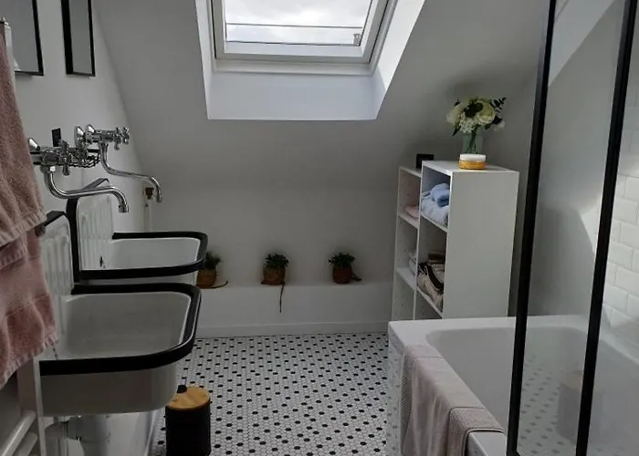 Ferienhaus Maison Conviviale Terrasse & Parking - 24h Du Mans *